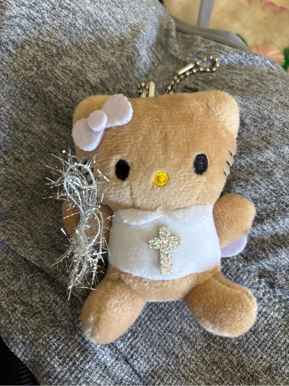 Hello kitty plush angel keychain